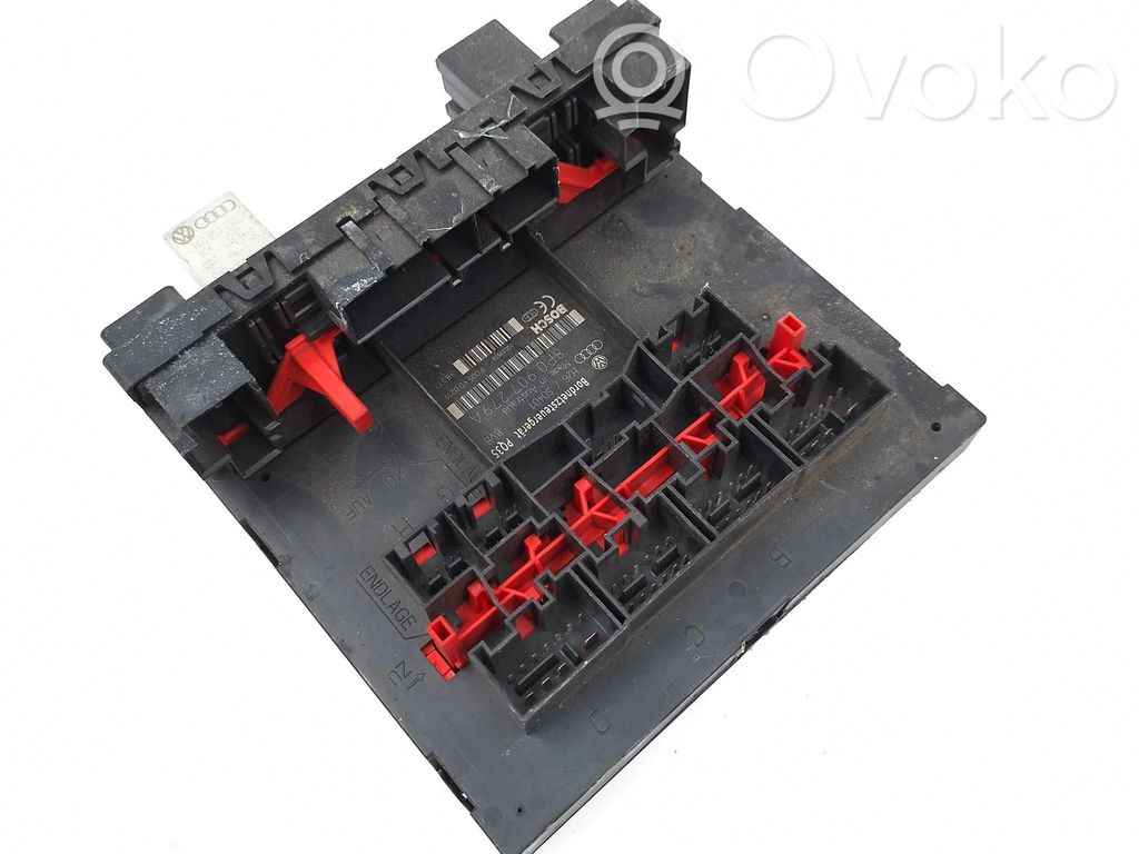 Audi A3 S3 8P Comfort/convenience module 