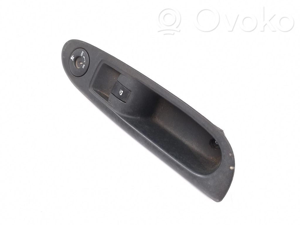 Renault Clio II Electric window control switch 