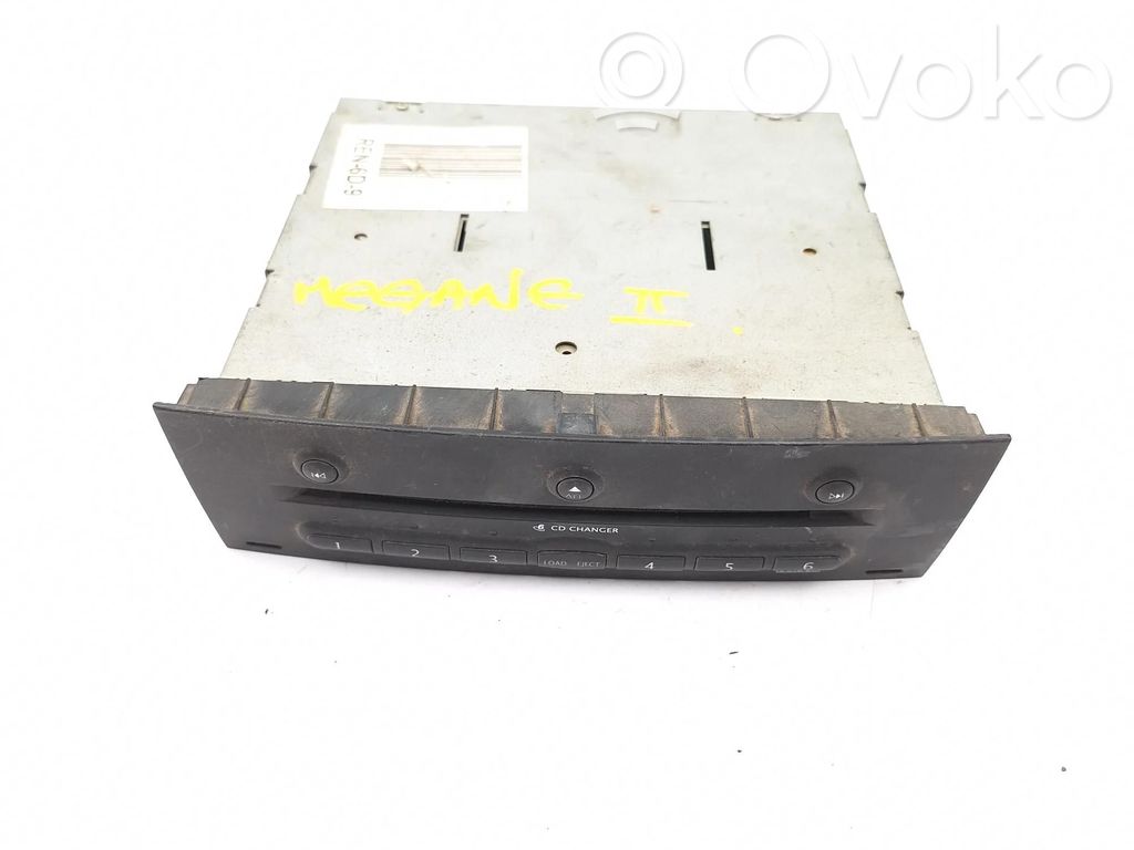 Renault Megane II Schimbător CD/DVD 