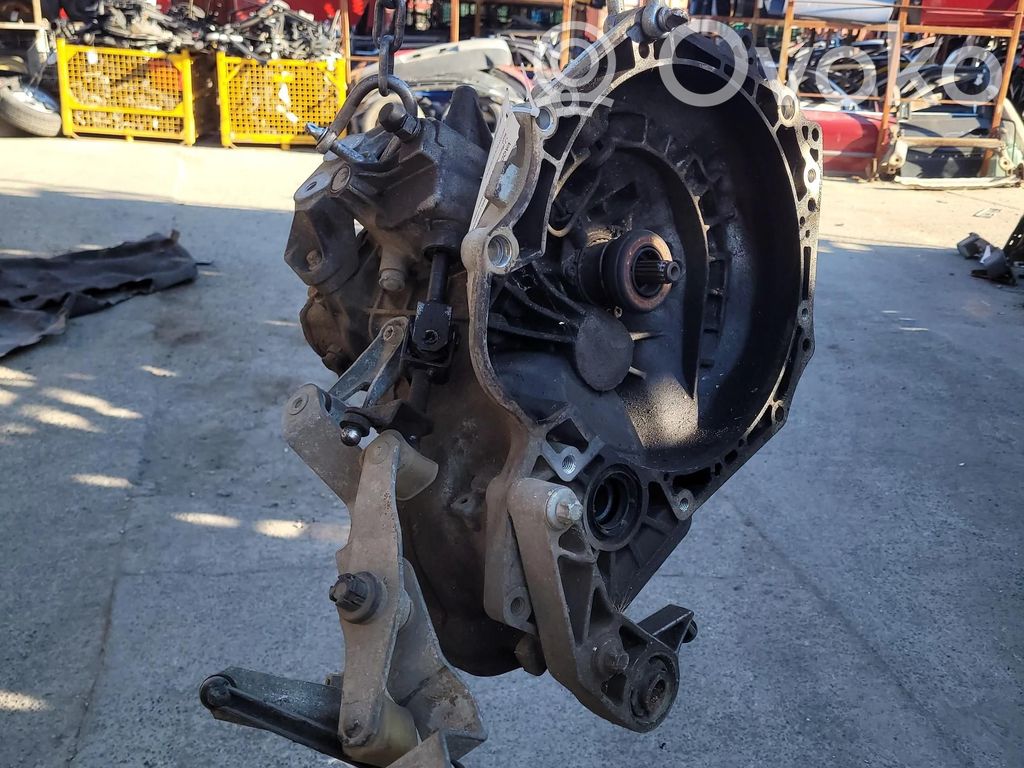 Opel Corsa C Manualna 5-biegowa skrzynia biegów 