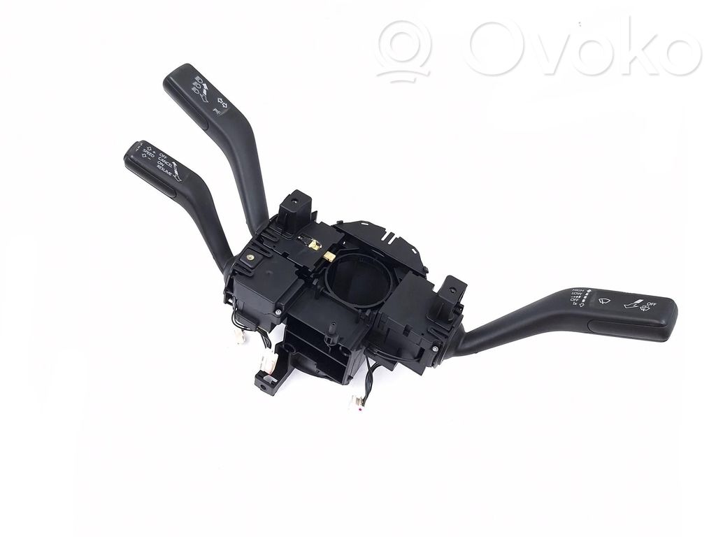 Volkswagen PASSAT B6 Leva/interruttore dell’indicatore di direzione e tergicristallo 