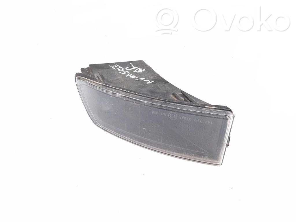 Ford Mondeo Mk III Miglas lukturis priekšā 