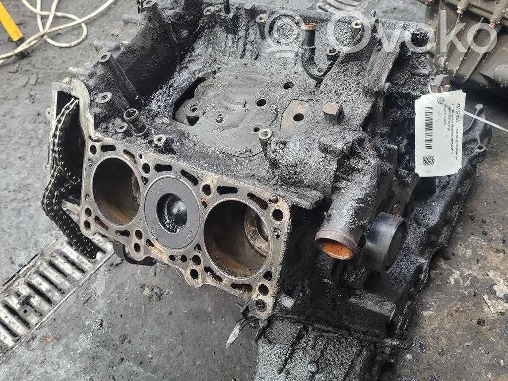 Audi A6 S6 C6 4F Blokas 
