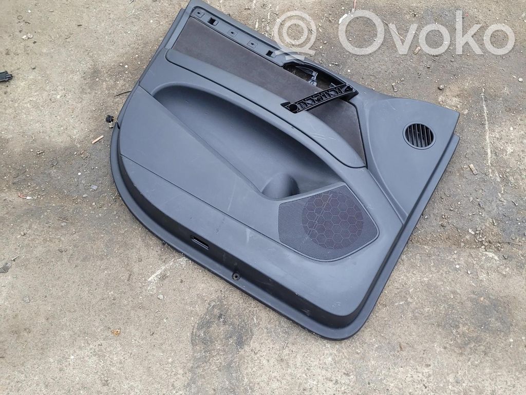 Audi Q7 4L Front door card panel trim 