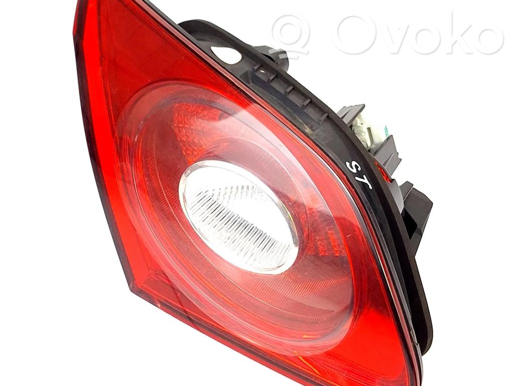 Volkswagen PASSAT CC Lampa tylna 