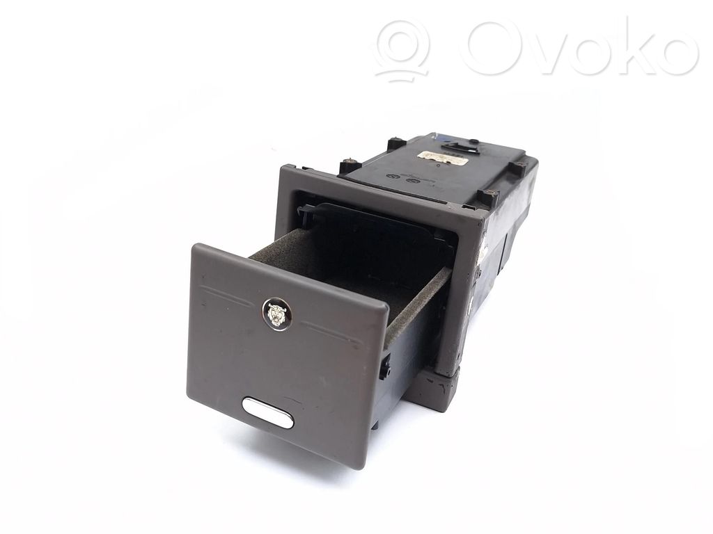Jaguar S-Type Panel drawer/shelf pad 