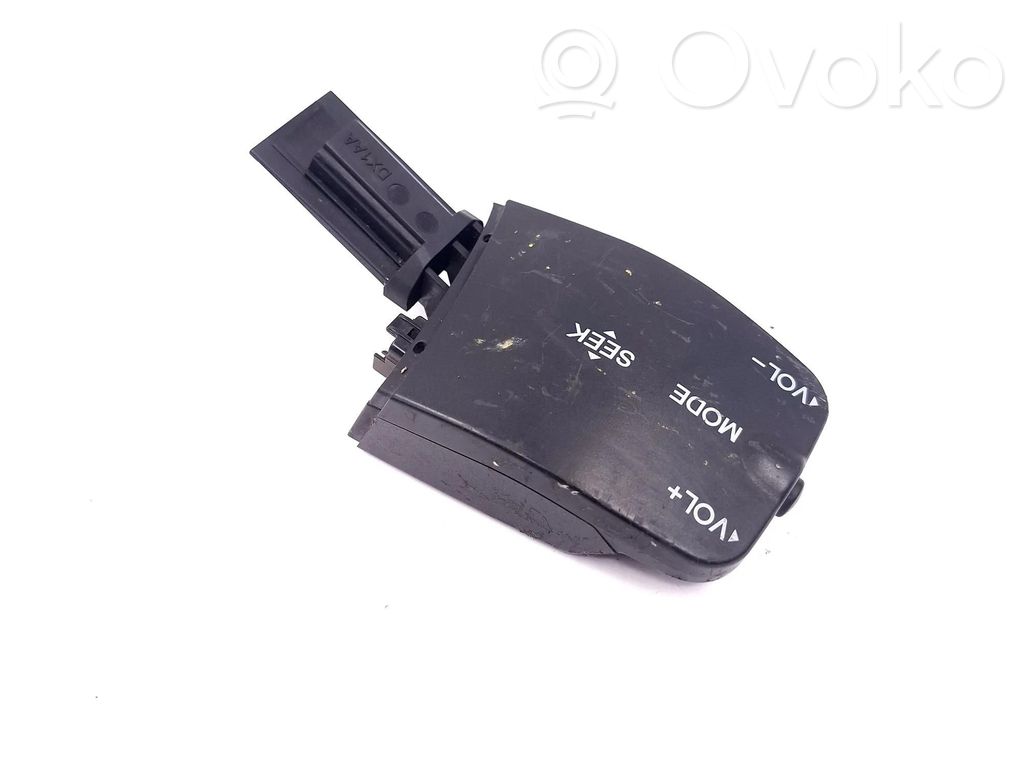 Multifunctional control switch/knob   3M5T14K14