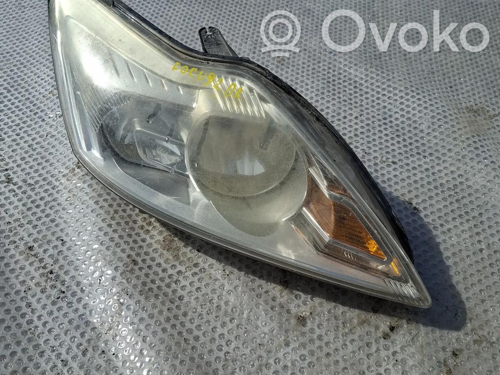 Ford Focus Headlight/headlamp 