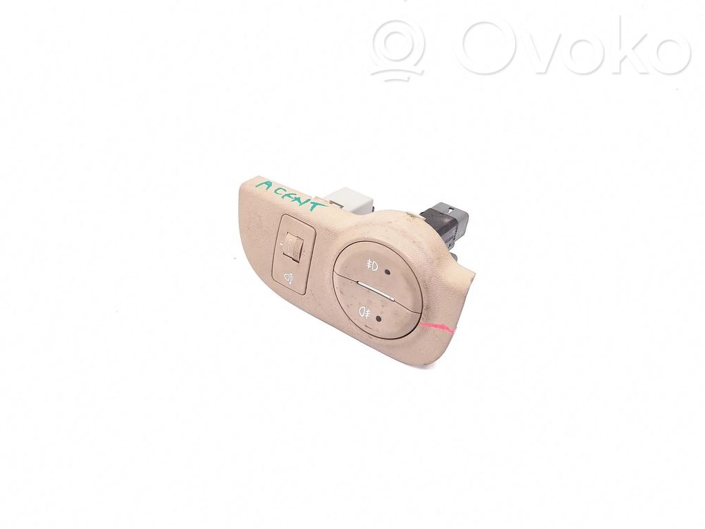Hyundai Accent Light switch 