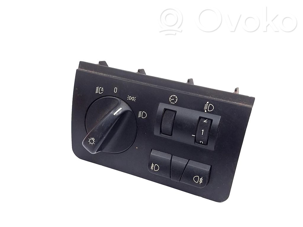 Light switch   6909776,6909776,037045060,007393
