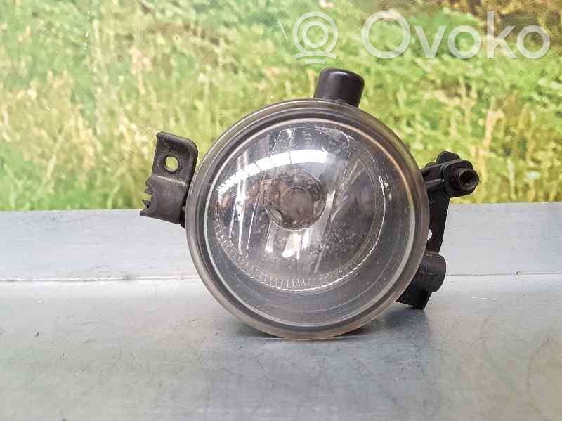 Miglas lukturis priekšā   3M5115K201AA