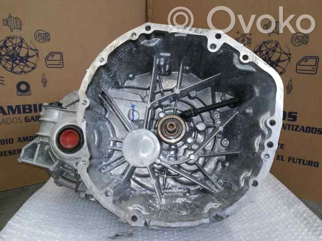 Nissan Qashqai Manualna 5-biegowa skrzynia biegów 