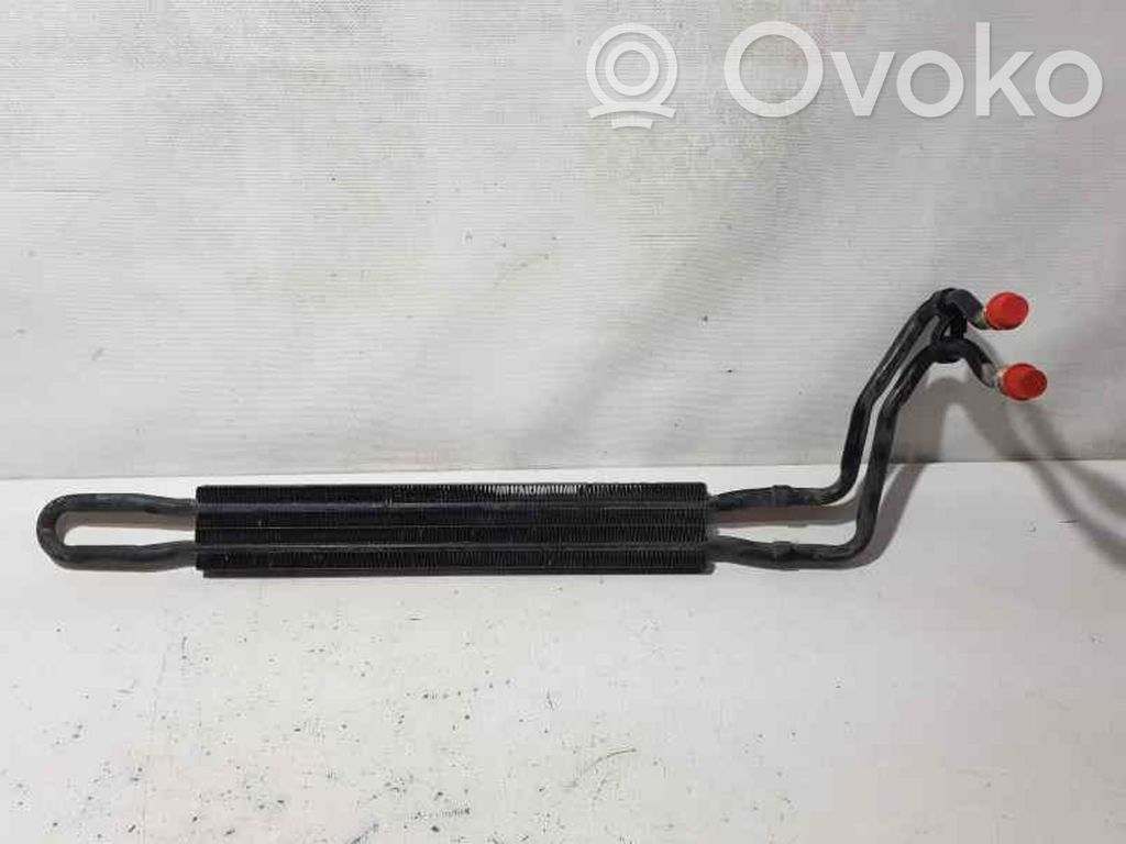 Engine oil radiator   3226271,58572310