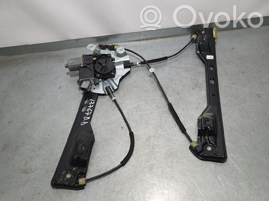 Opel Zafira C Podnośnik szyby drzwi z silniczkiem 