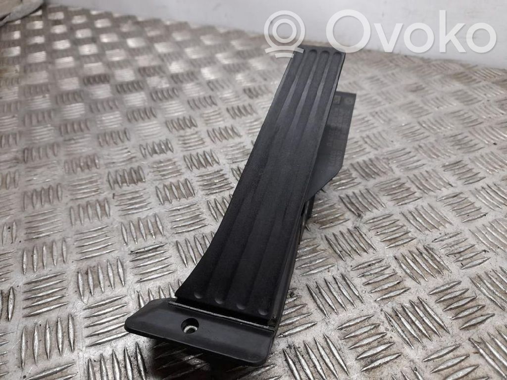 Accelerator throttle pedal   678658901,6PV00937920