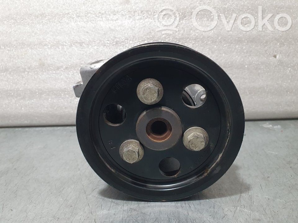 Ohjaustehostimen pumppu   4R833A674AB,7691955341