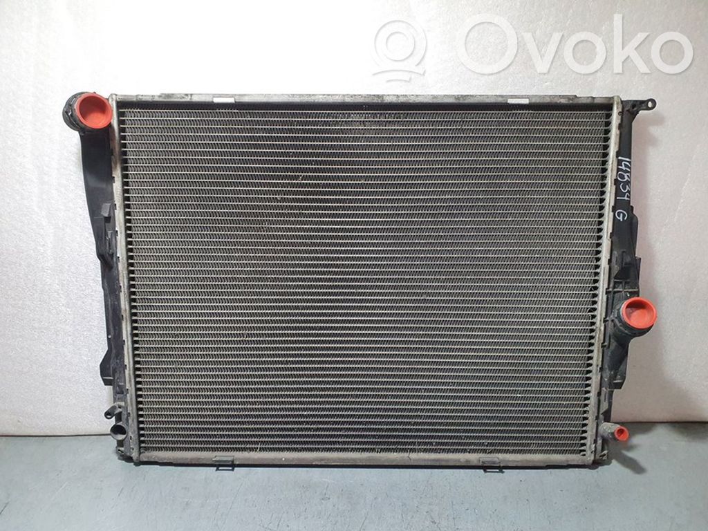 Coolant radiator   7521931,3052859