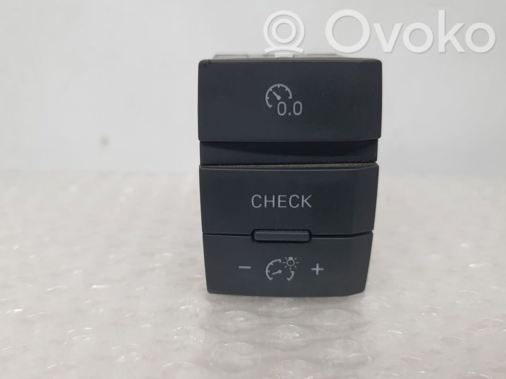 Interruptor de control multifunción   4L1927123VUV