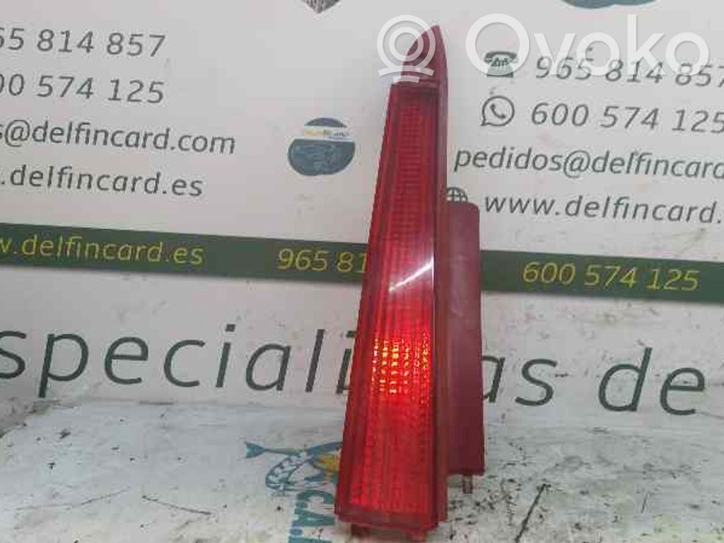 Citroen C4 I Luz trasera/de freno 