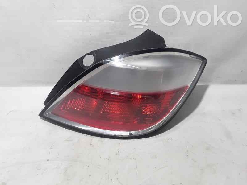 Opel Astra H Rückleuchte Heckleuchte 