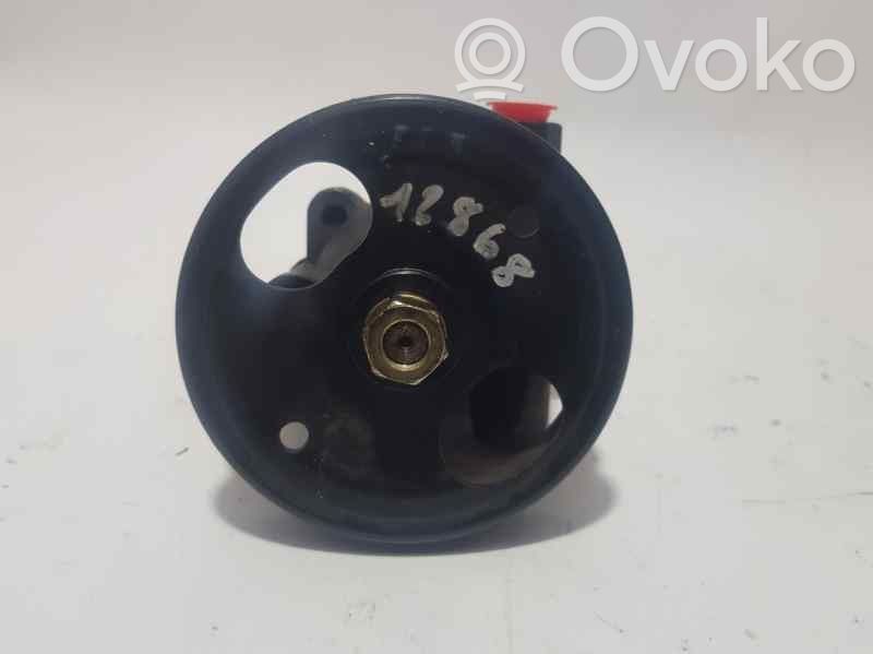 Nissan Primera Ohjaustehostimen pumppu 
