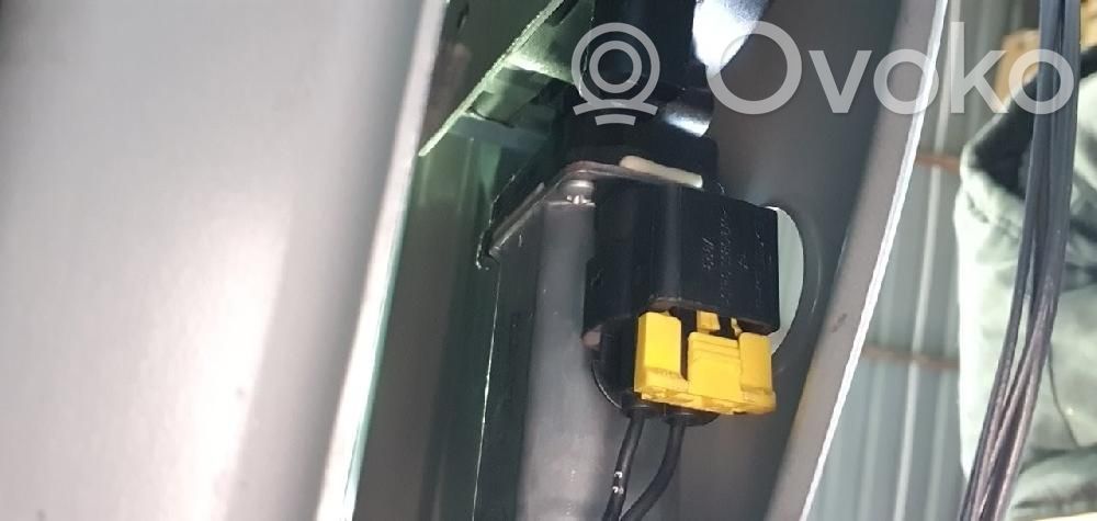Ford Ka Alzacristalli della portiera anteriore con motorino 