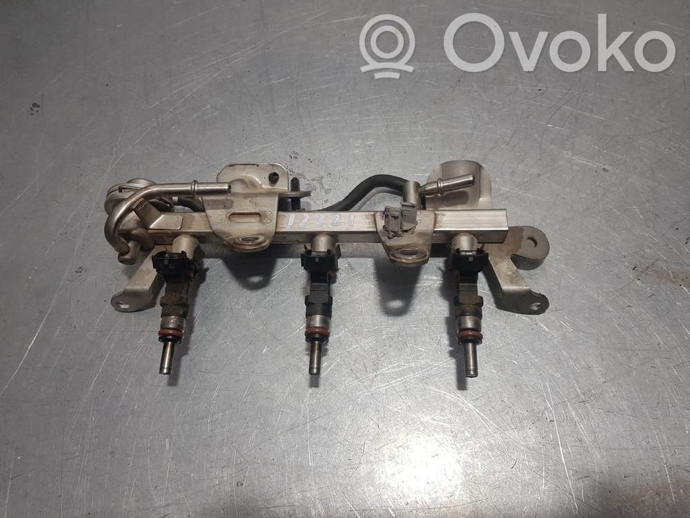 Dacia Sandero Fuel main line pipe 