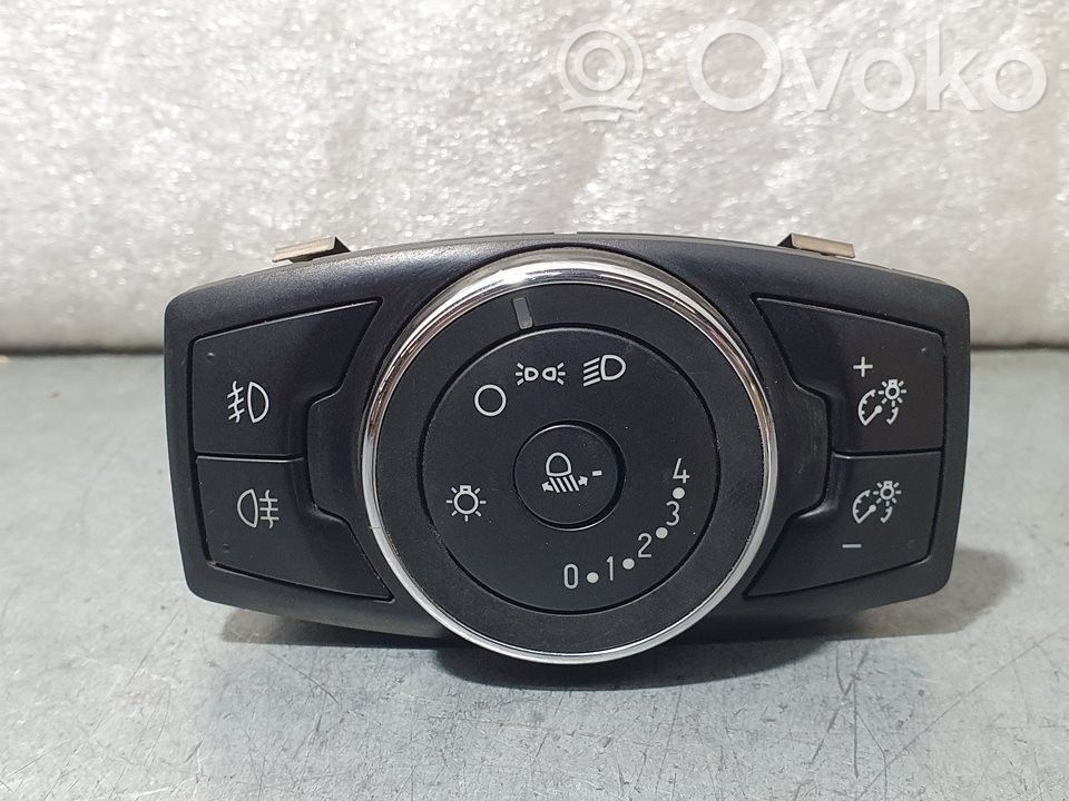 Interruptor de luz   BM5T13A024AF,10140017