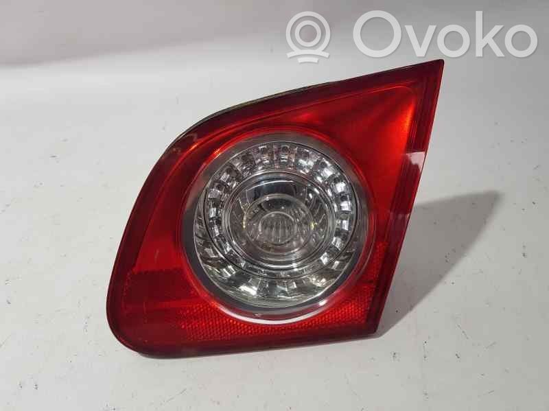 Volkswagen PASSAT B6 Rear/tail lights 
