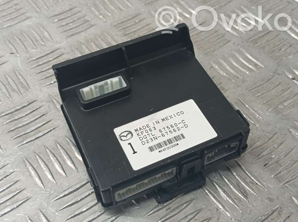 Autres unités de commande / modules   DG7L67560C,D23N67562D