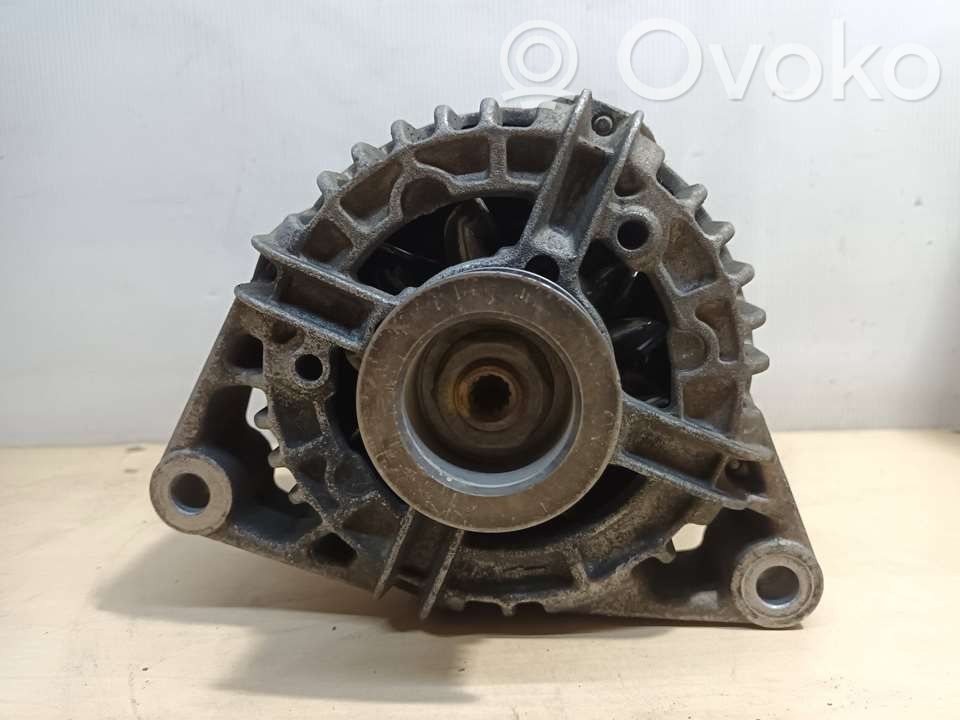 Opel Zafira A Generatore/alternatore 