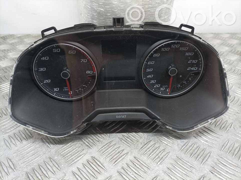 Seat Arona Spidometras (prietaisų skydelis) 