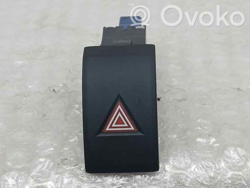 Botón interruptor de luz de peligro   4721A0DE