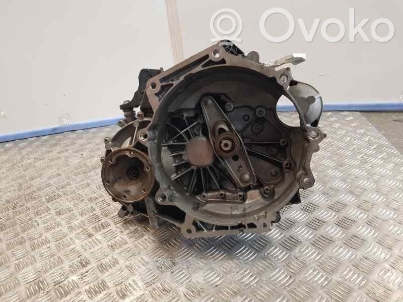 Volkswagen Golf VII Boîte de vitesses manuelle à 5 vitesses