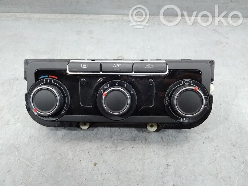 Volkswagen Jetta VI Centralina del climatizzatore