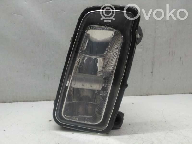 Luz de niebla delantera   7M5115K201AC