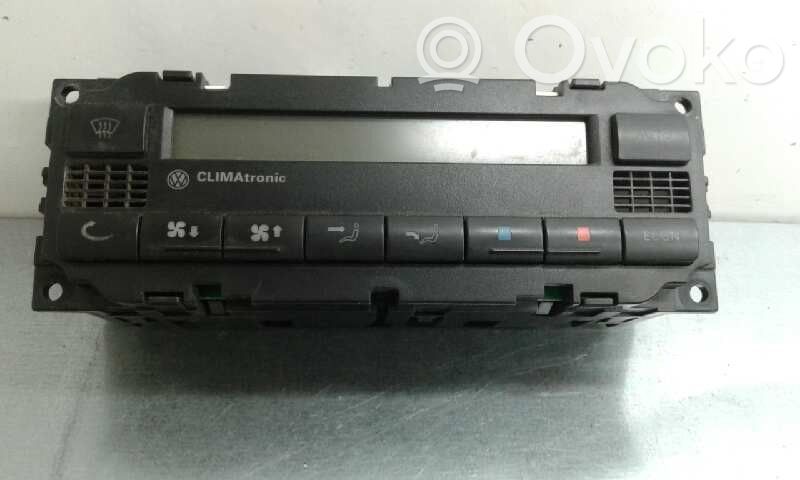 Volkswagen PASSAT B5.5 Unitate control climatizare 