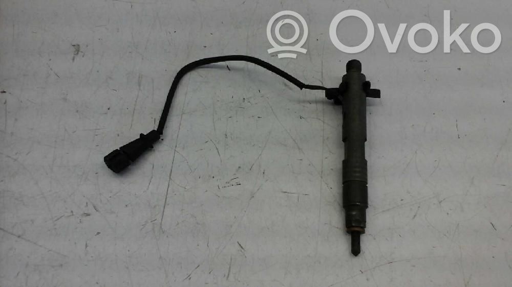 Renault Clio II Inyector de combustible 