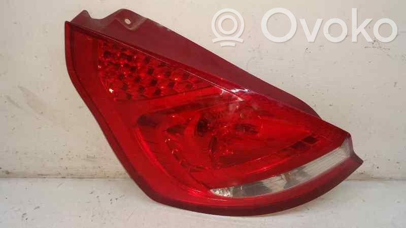 Ford Fiesta Lampă spate în caroserie