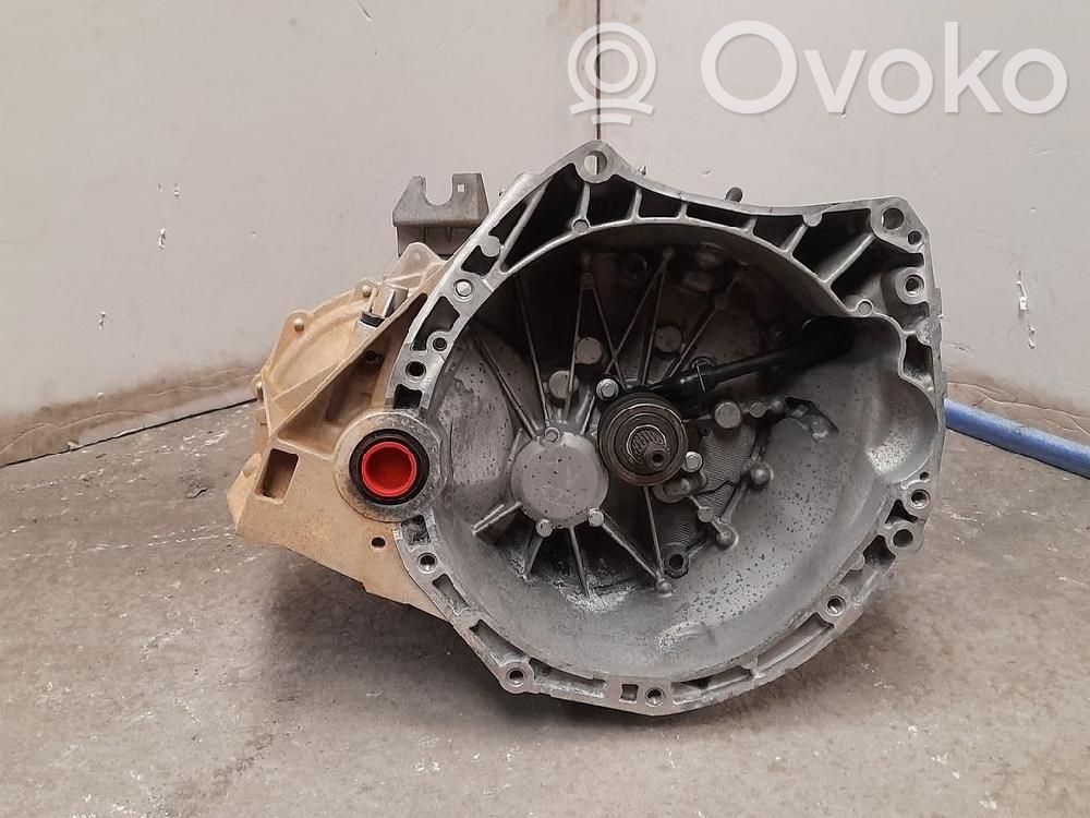 Nissan Qashqai Scatola del cambio manuale a 5 velocità 
