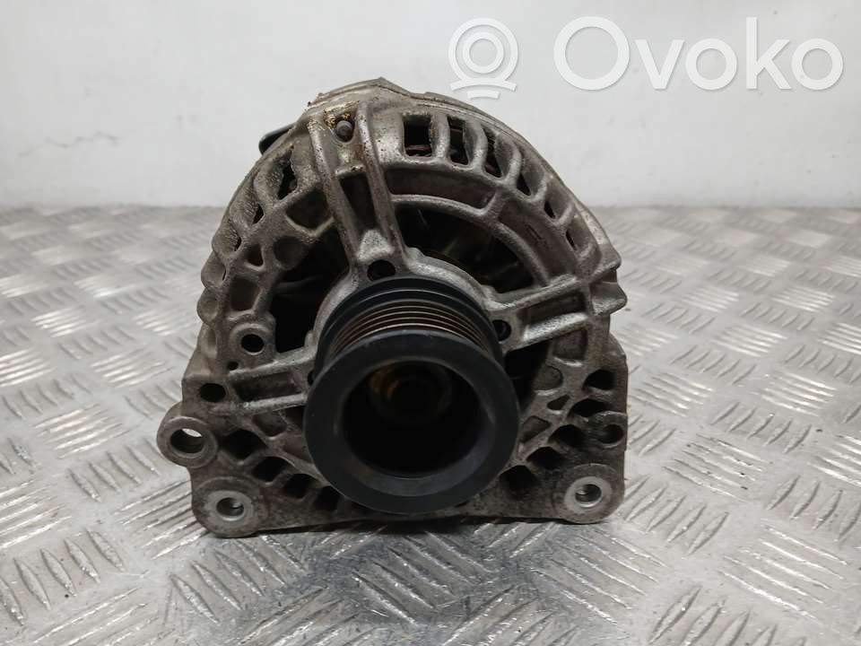 Volkswagen Polo III 6N 6N2 6NF Alternator 
