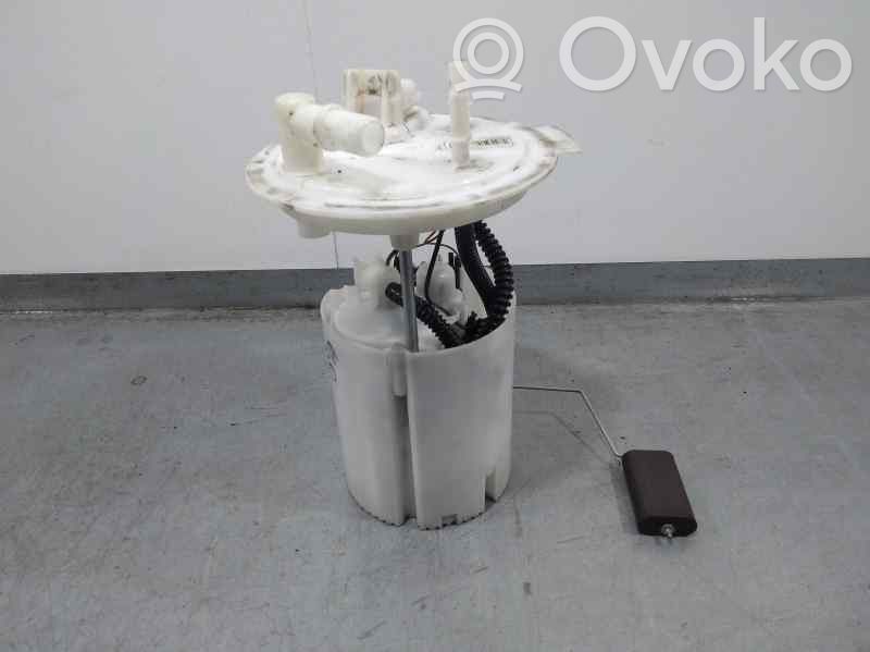 Bomba interna de combustible   52019047