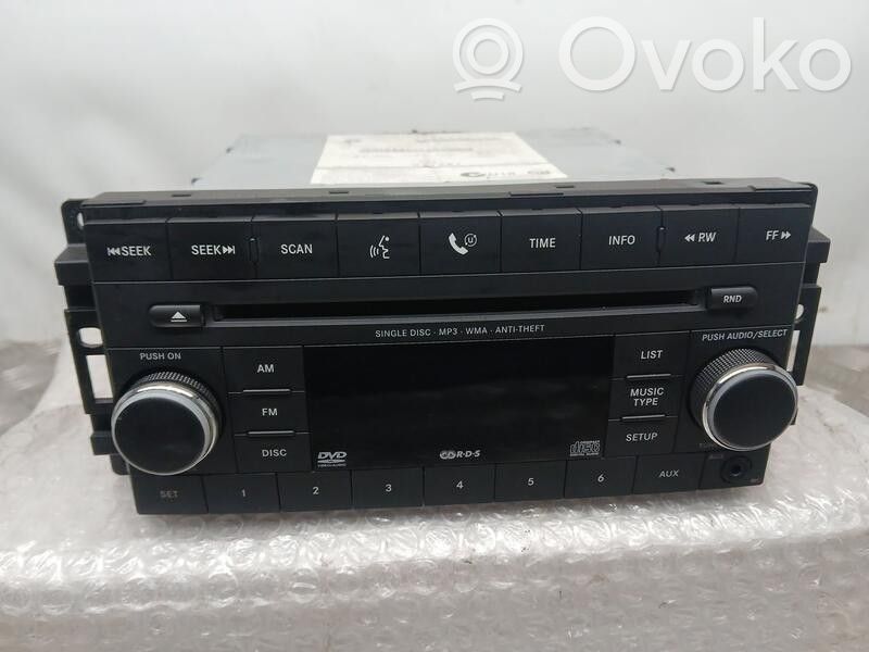 Jeep Grand Cherokee (WK) Panel / Radioodtwarzacz CD/DVD/GPS 
