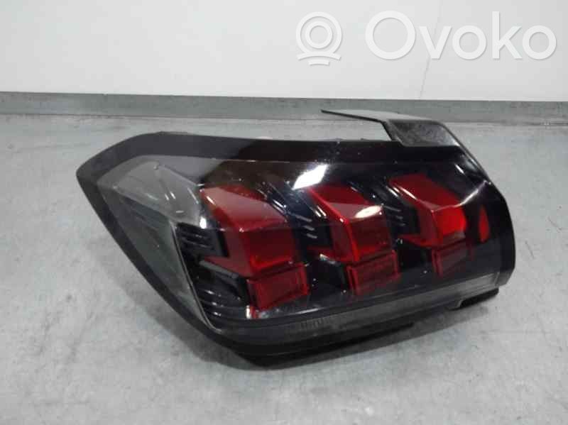 Peugeot 208 II Lampă spate în caroserie 