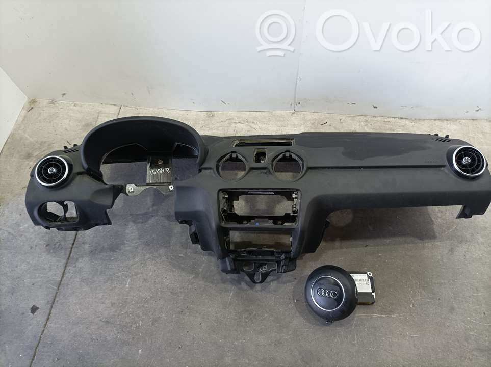 Juego de airbag con panel   8X0880201K