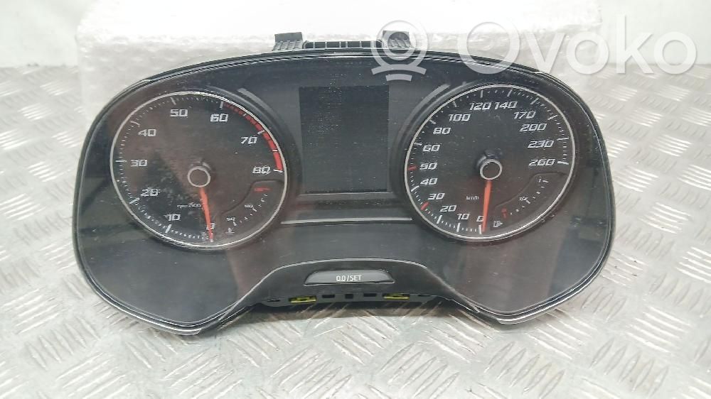 Seat Leon (5F) Licznik / Prędkościomierz 