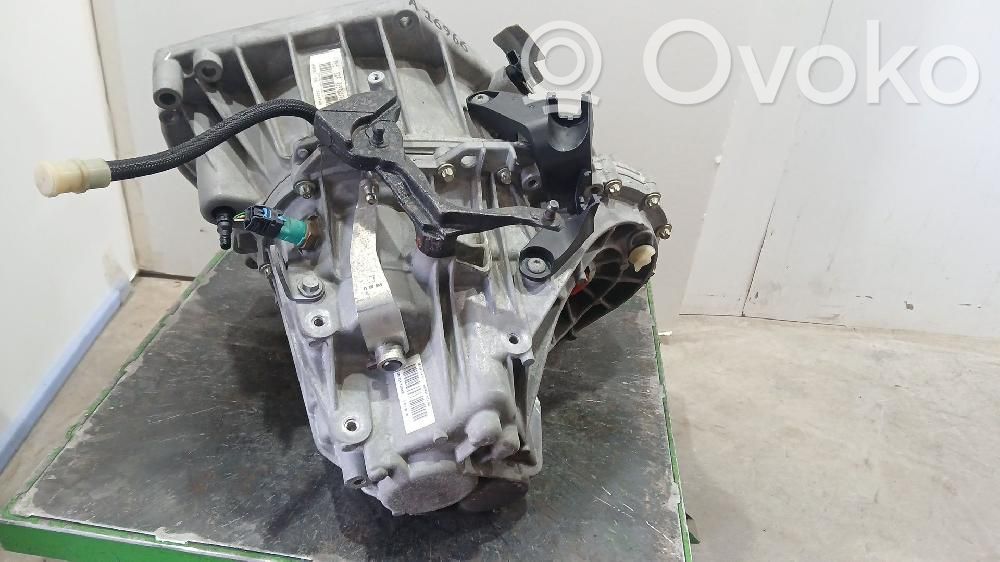 Renault Megane IV Scatola del cambio manuale a 5 velocità 