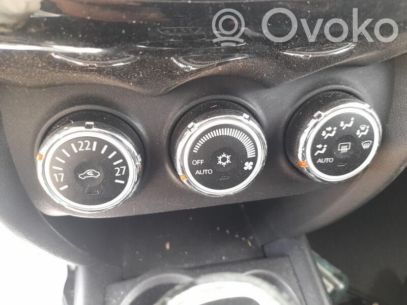 Mitsubishi ASX Climate control unit 
