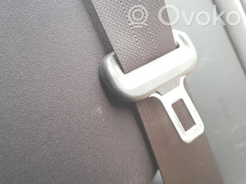 Toyota Land Cruiser (J150) Cinturón trasero