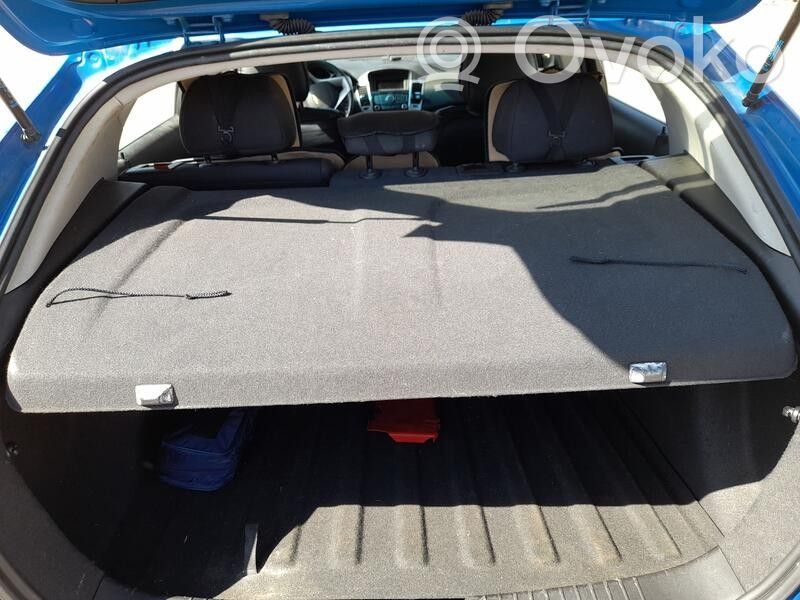 Chevrolet Cruze Bandeja del maletero 